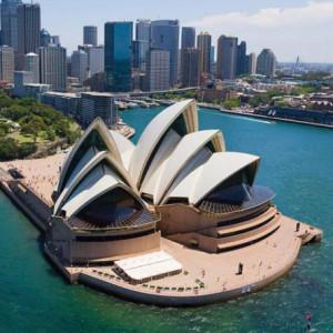 A Sydney-i Operaházról (tervező: J?rn Utzon).